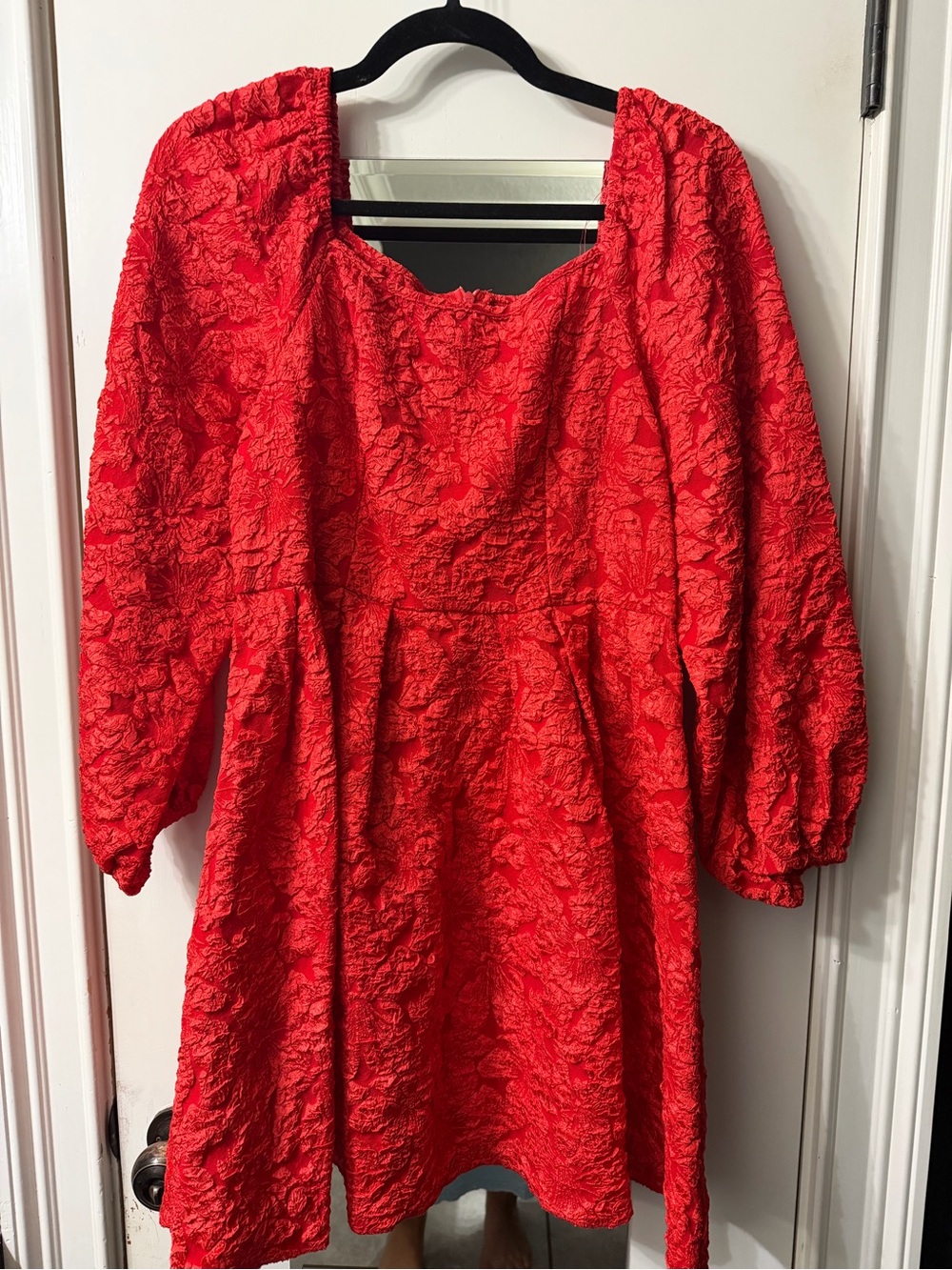 SHEIN Red Textured Puff-Sleeve Mini Dress